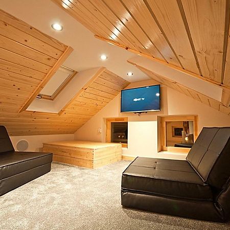 Alum Chine Log Cabin Villa Bournemouth Exterior foto